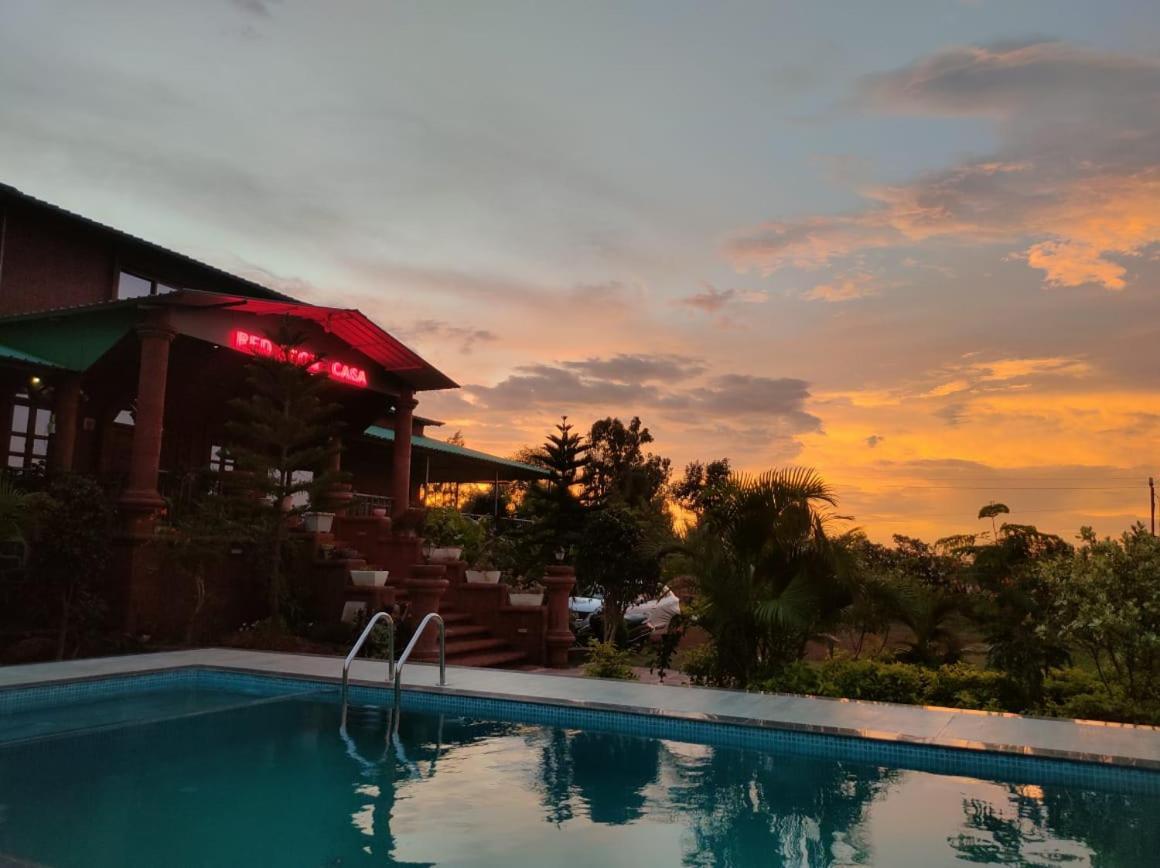 Stone Casa By Vgh 4Bhk Villa With Swimming Pool Mahabaleshwar Exterior photo